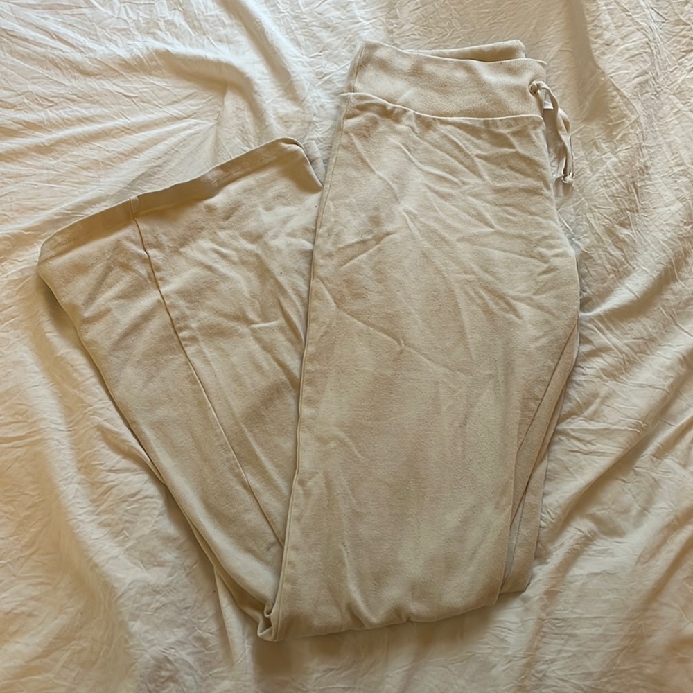 Brandy Melville Y2k Flared Yoga Pants (RESERVED)